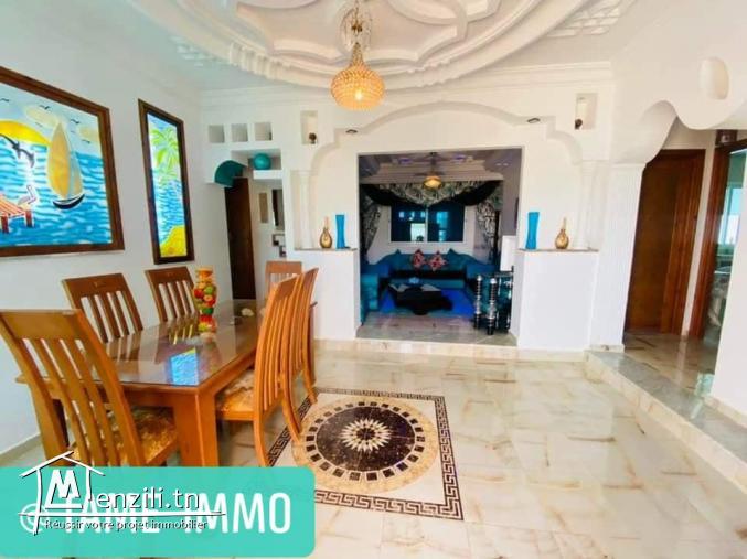 villa 2s+2 plage ezzahra kélibia