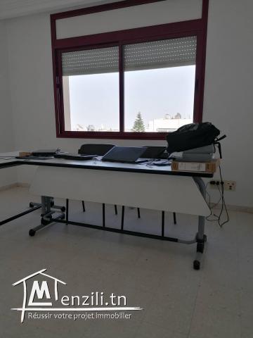 Bureau 3 pièces Meublé