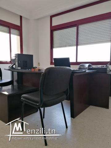 Bureau 3 pièces Meublé