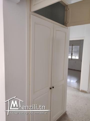 un appartement S+3 a louer