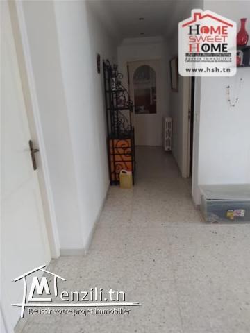 Etage de villa Intense à louer à Carthage Byrsa