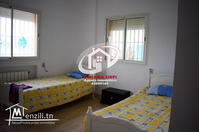 A louer RDC avec piscine en plein zone touristique