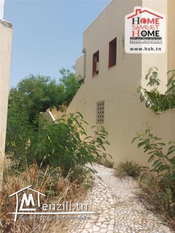 Etage de villa Nude à Vendre à Gammarth Forét