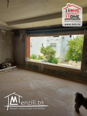 Etage de villa Nude à Vendre à Gammarth Forét