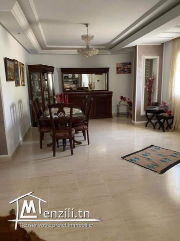 Superbe villa a el Yasmine Cartha