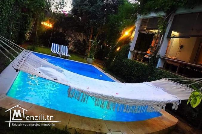 A Louer une villa s3 avec piscine et jardin, La Marsa
