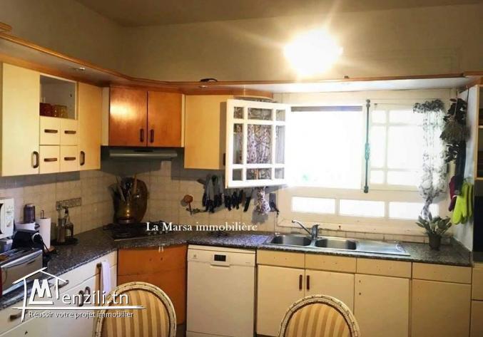 A Louer une villa s3 avec piscine et jardin, La Marsa
