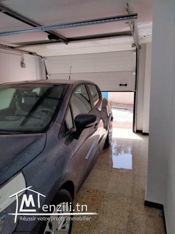 Disponible immédiatement Villa avec deux étages indépendants à Bizerte, Tunisie