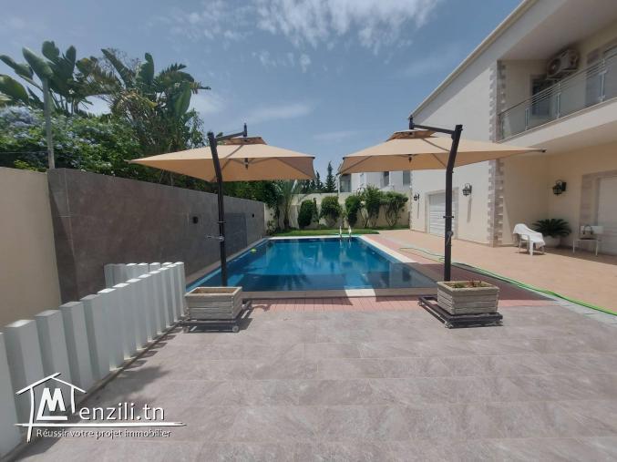 Location d'une villa luxueuse au lac2