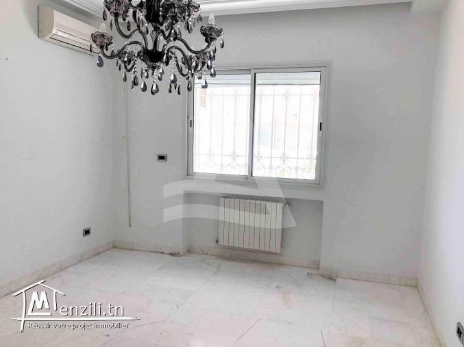 Location Appartement S+4 au lac 2