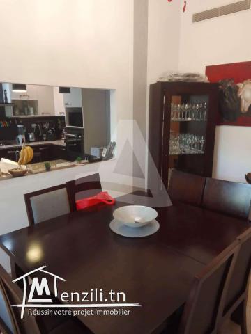 vente d'un appartement s+4 aux jardins de carthage
