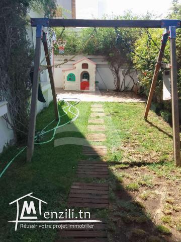 vente d'un appartement s+4 aux jardins de carthage