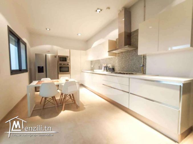 vente d'un superbe appartement s+4 aux berges du lac 2