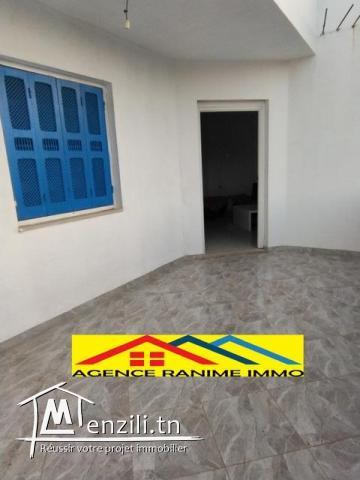 Belle maison ds 150m2 à la plage el haouaria cap bon