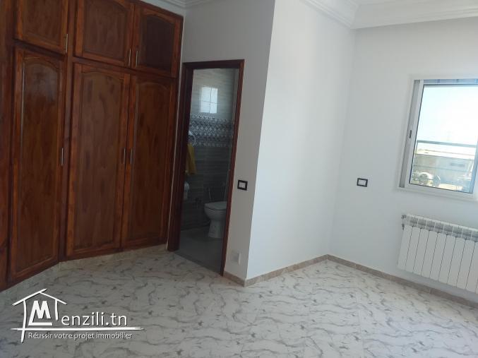 Étage de villa neuve a louer