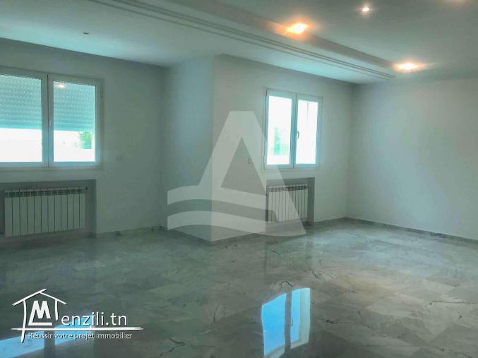 location d'un appartement s+3 aux jardins de carthage