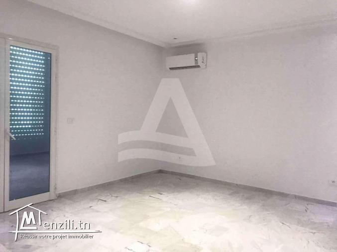 location d'un appartement s+3 aux jardins de carthage