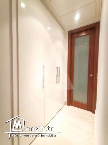 Vente d'un superbe appartement s+4 aux berges du lac 2