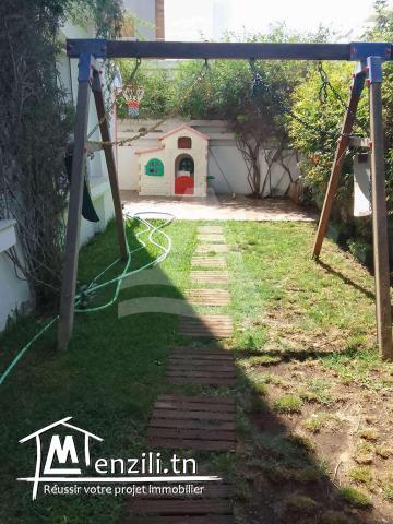 vente d'un appartement s+4 aux jardins de carthage