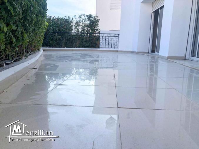 Location villa avec jardin au lac 2