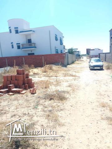 Terrain au bord de la mer à" Chatt ezouhour"'