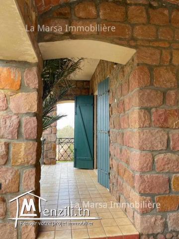 Une villa de vacances à 900m de la plage, Rtiba