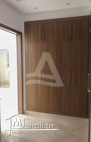 location d'une villa avec piscine aux berges du lac 2