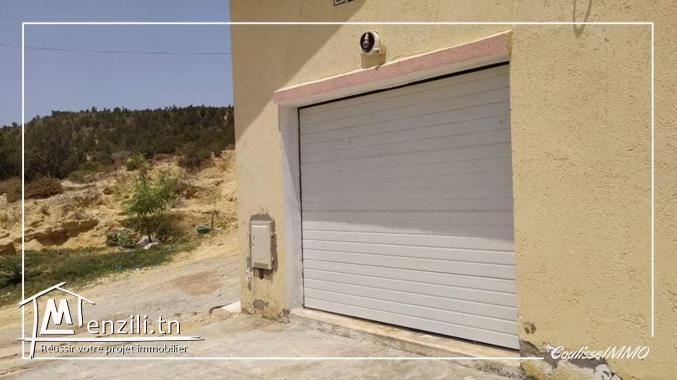 Une Villa S+3 Sur 3 Façades a vendre Bien équipée