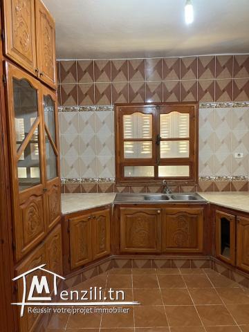 Location appartement au premier étage d’une maison (Route de Gabes)