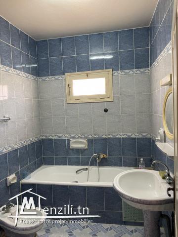 Location appartement au premier étage d’une maison (Route de Gabes)