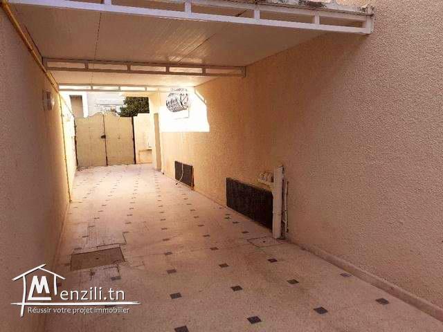 Avendre villa s4 avec étage s+3 à cité sahloul 3 sousse