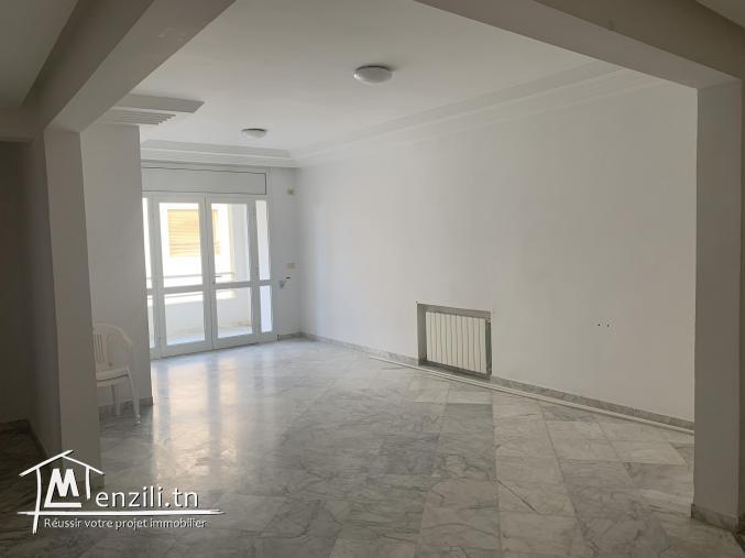 À vendre un appartement propre
