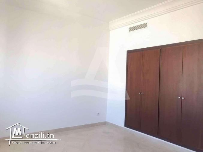 Location Appartement S+4 avec chambre de service au lac 2