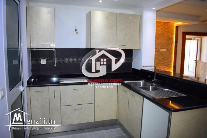 appartement s+2 neuf à vendre vue sur mer et pied dans l’eau