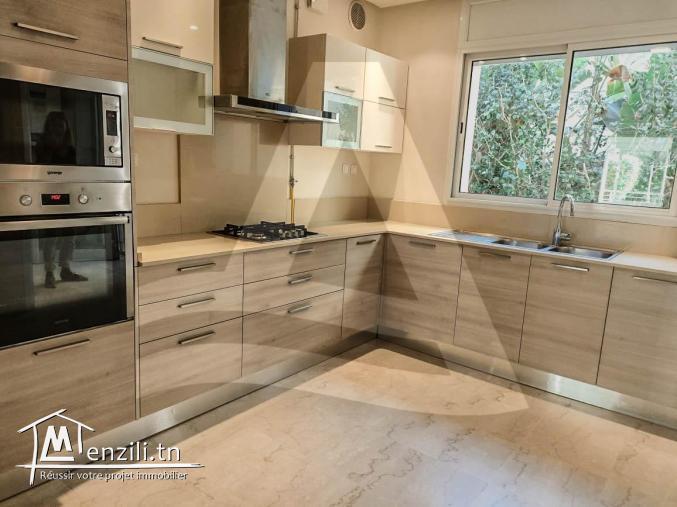 Appartement de THS avec jardin a la marsa