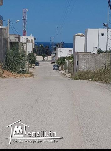 Avendre terrain 267m2 et 300m2 à chatt mariem