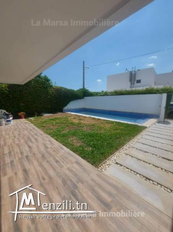 A Louer  luxueuse villa s4 avec piscine et jardin, La Soukra