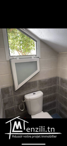 A louer studio S+0 + parking de voiture à Jardins d’El Menzah 1