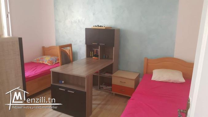 Maison a deux étages près  mg riadh el ghazela