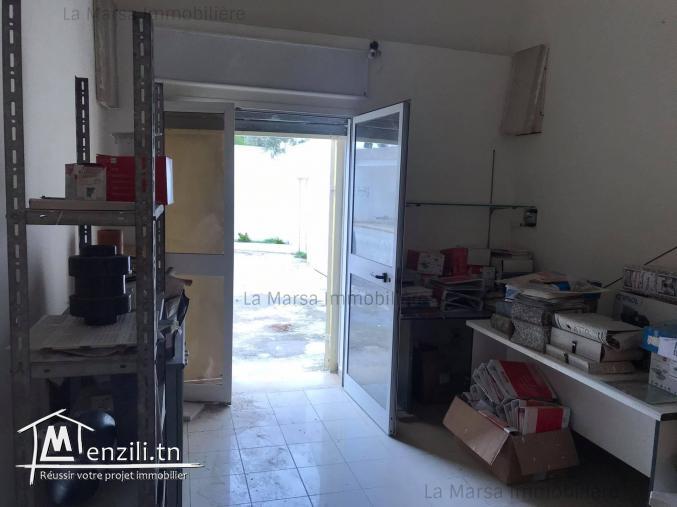 A Louer entrepôt de 130m², La Soukra