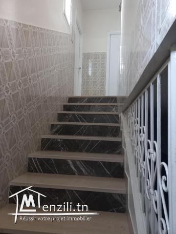 Duplex près station métro El Omrane supérieur