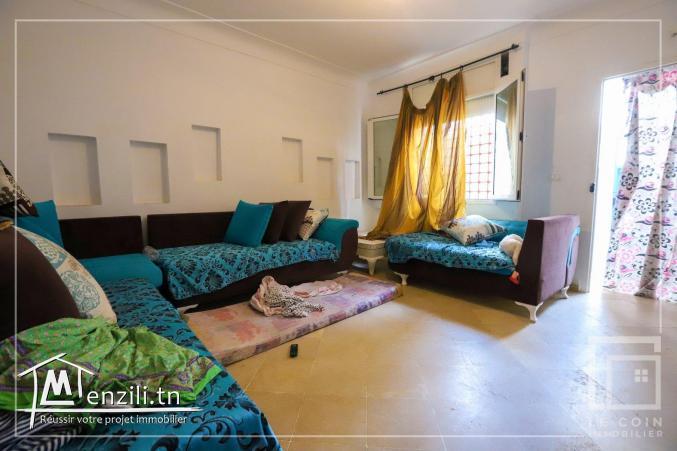 Maison à vendre sur 2 niveaux à Hammamet Nord