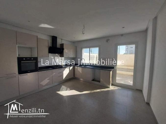 A Vendre luxueux duplex s3 avec piscine, Chotrana 1