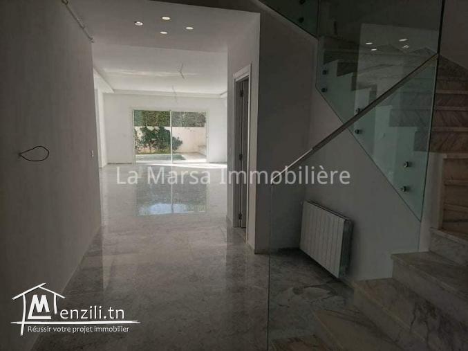 A Vendre luxueux duplex s3 avec piscine, Chotrana 1