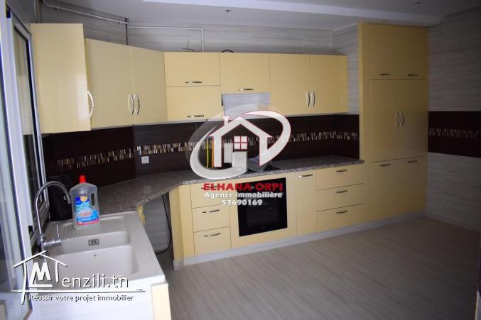 petite immeuble de 3 appartement s+3 à louer à AGBA MONASTIR