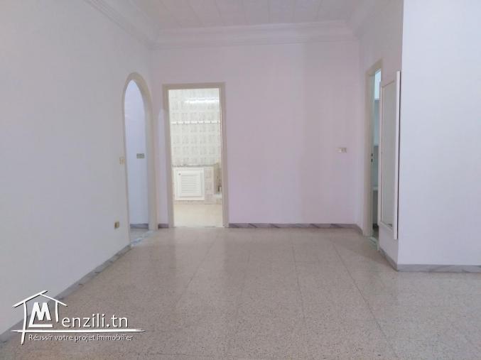 Etage de villa S2 à Khzema EST