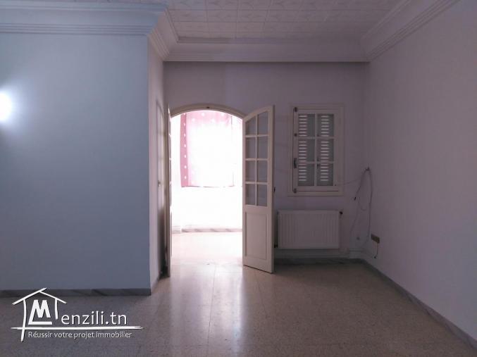 Etage de villa S2 à Khzema EST