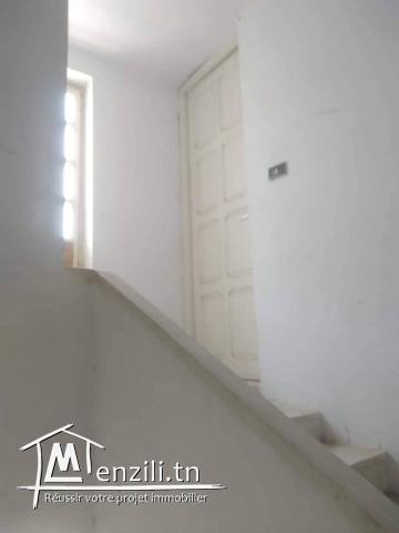 Apparemment à vendre à Jemmel