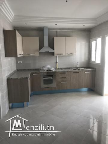 Appart haut standing 115 m2 la soukra