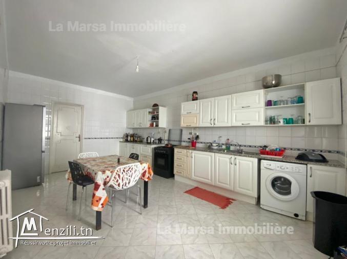 A Louer villa avec jardin et vue mer à La Marsa